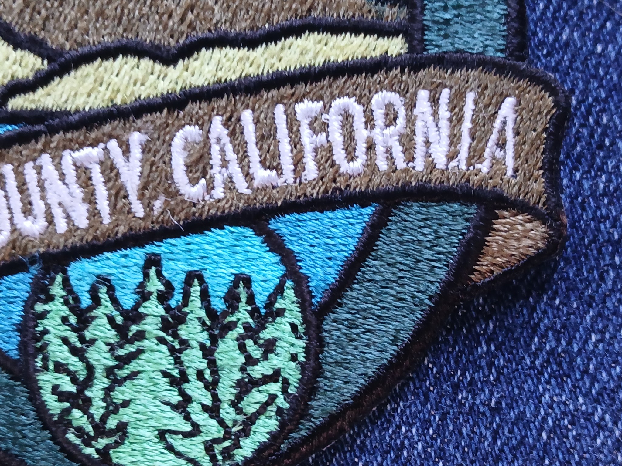 250 pack Product - Embroidered Iron-on / Sew-on Patch - Mt Tamalpais Marin County California Oval Souvenir Design - Made in USA - Image 5