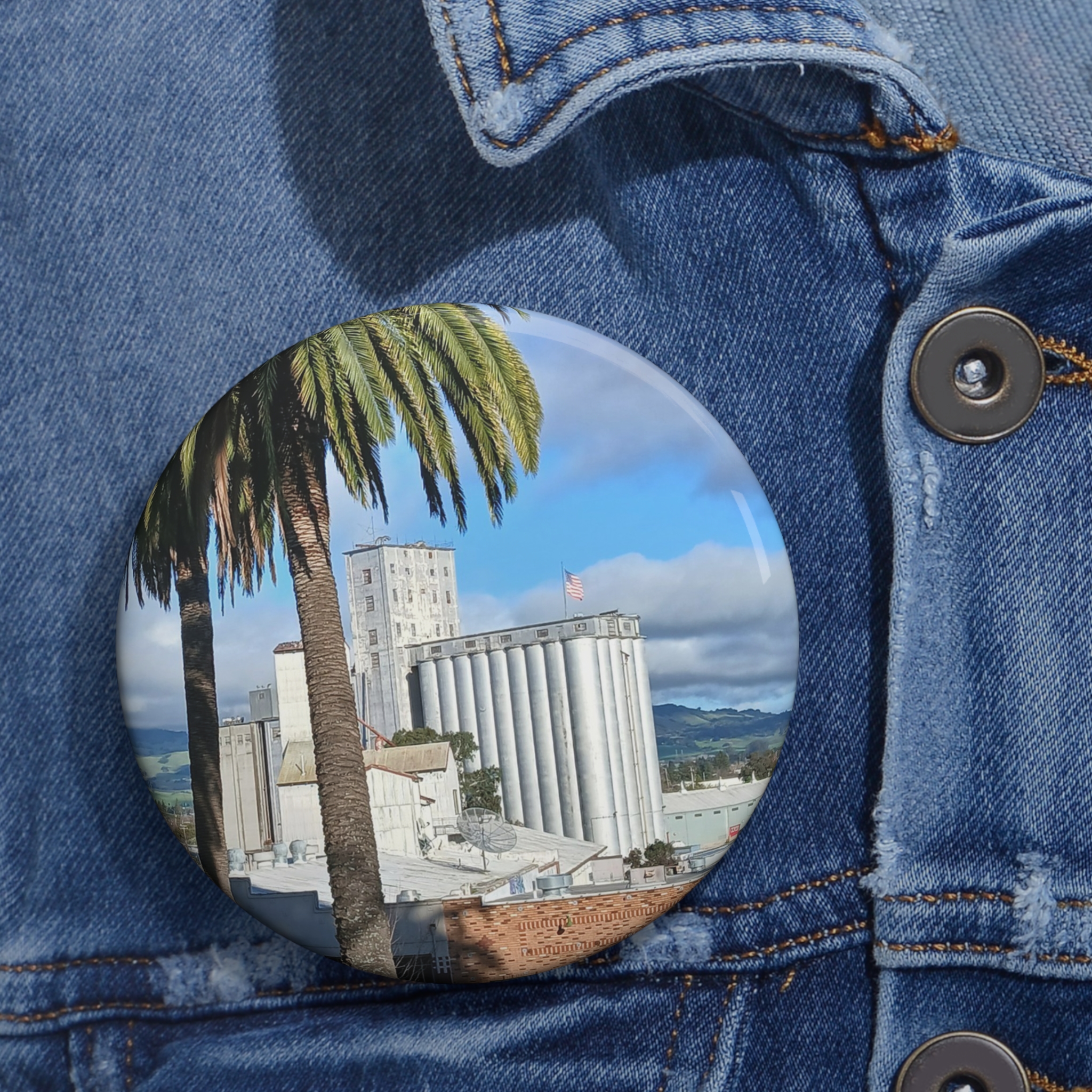 Petaluma Old Mill Tower - Pin - Button - 3 sizes - Image 6